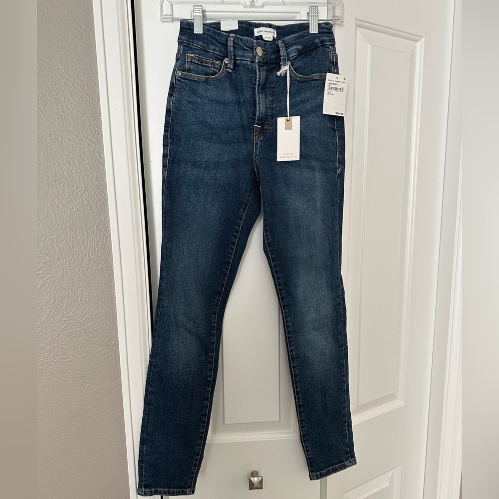 NWT Good American Good Legs Jeans - Size 4/27